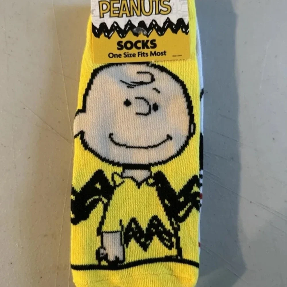 Peanuts Charlie Brown Yellow and Black Crew Socks